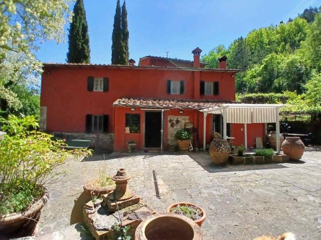Rustico / Casale in vendita a Barberino Tavarnelle FI