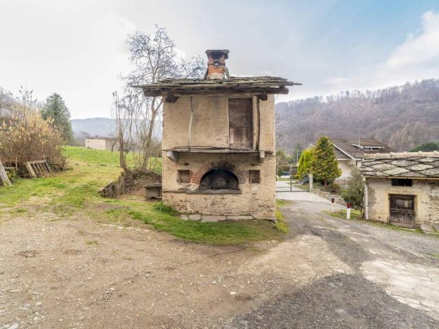 Rustico / Casale in vendita a Barge CN