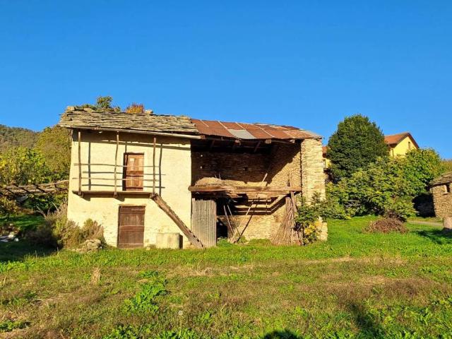 Rustico / Casale in vendita a Barge CN