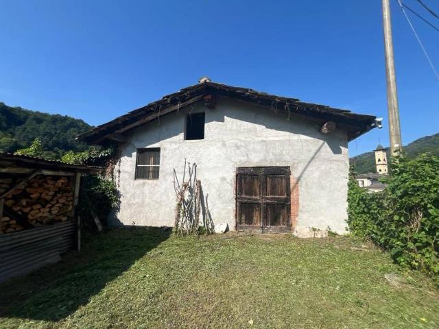 Rustico / Casale in vendita a Barge CN