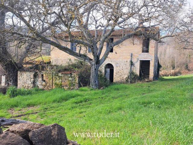 Rustico / Casale in vendita a Bevagna PG