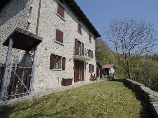 Rustico / Casale in vendita a Berbenno BG