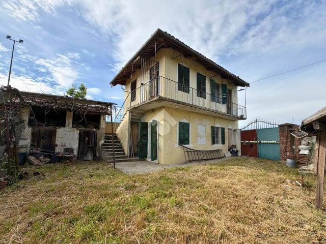 Rustico / Casale in vendita a Bianzè VC