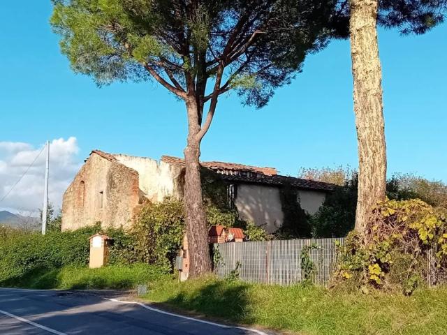 Rustico / Casale in vendita a Buggiano PT