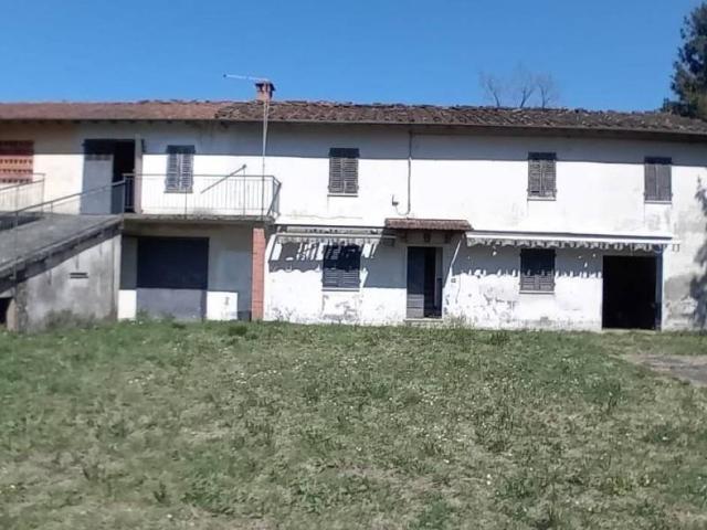 Rustico / Casale in vendita a Buggiano PT