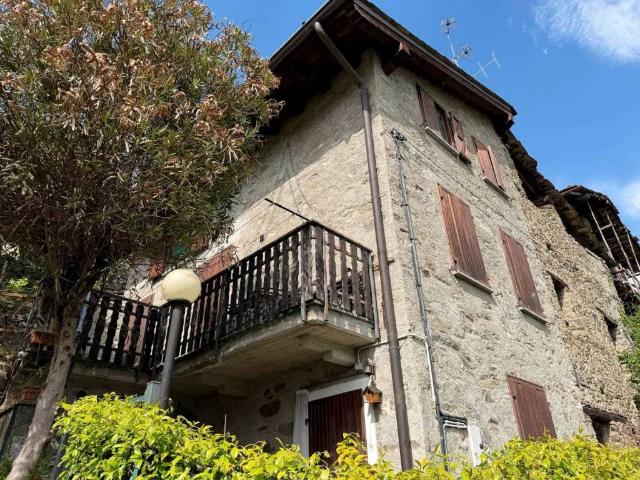 Rustico / Casale in vendita a Buglio in Monte SO
