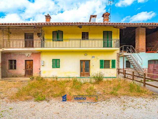 Rustico / Casale in vendita a Busca CN