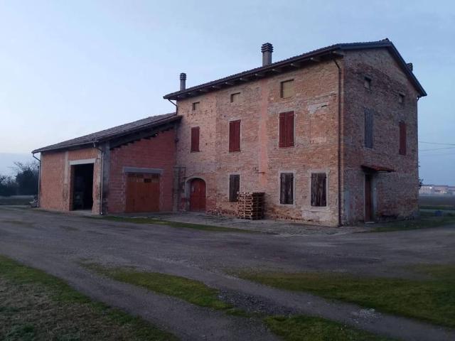Rustico / Casale in vendita a Busseto PR