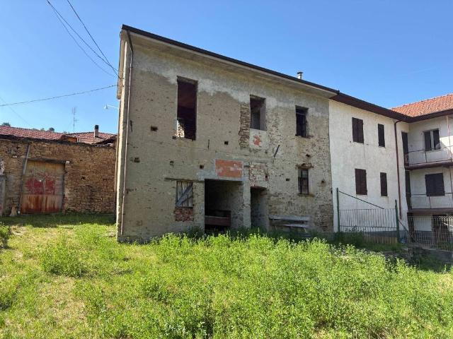 Rustico / Casale in vendita a Gorzegno CN