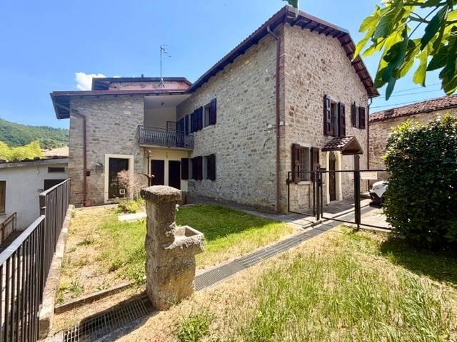 Rustico / Casale in vendita a Gaggio Montano BO