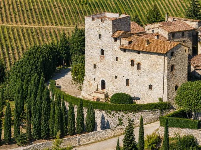 Rustico / Casale in vendita a Gaiole in Chianti SI