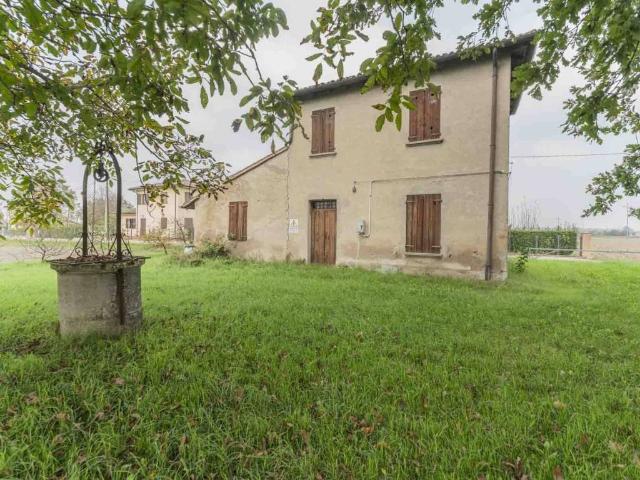 Rustico / Casale in vendita a Galliera BO