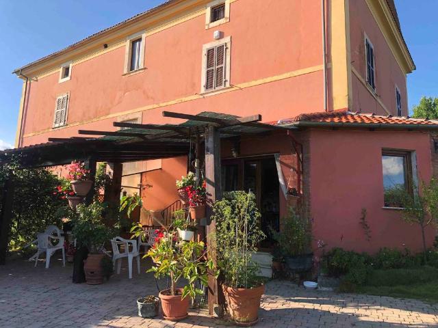 Rustico / Casale in vendita a Gallinaro FR