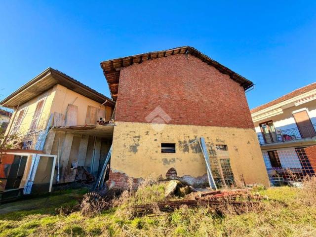 Rustico / Casale in vendita a Gassino Torinese TO