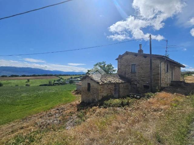 Rustico / Casale in vendita a Giano dell'Umbria PG