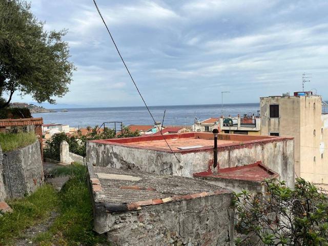 Rustico / Casale in vendita a Giardini Naxos ME