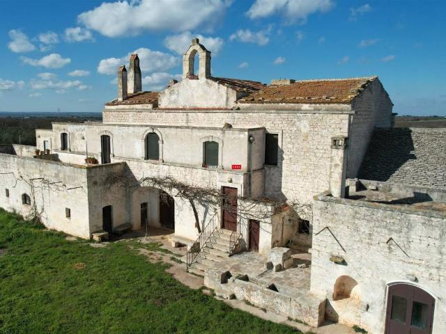 Rustico / Casale in vendita a Gioia del Colle BA