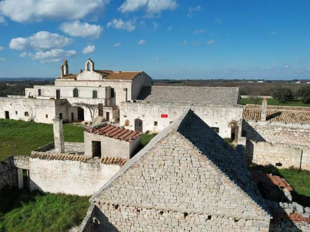 Rustico / Casale in vendita a Gioia del Colle BA