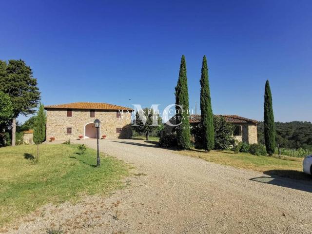Rustico / Casale in vendita a Greve in Chianti FI