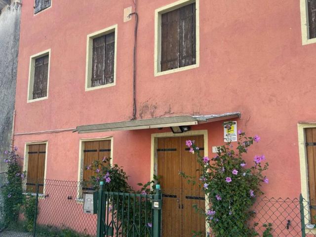 Rustico / Casale in vendita a Grisignano di Zocco VI