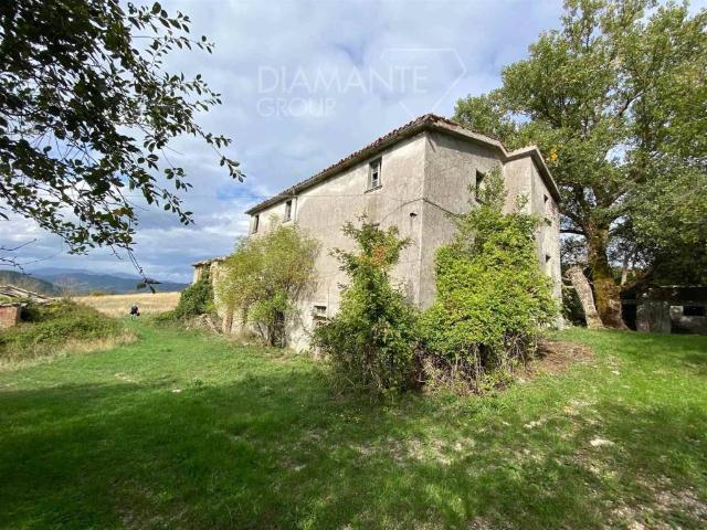 Rustico / Casale in vendita a Gubbio PG