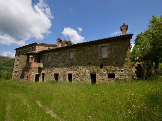 Rustico / Casale in vendita a Gubbio PG