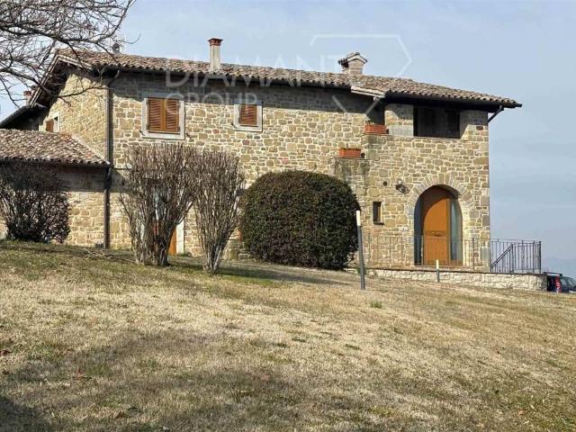Rustico / Casale in vendita a Gubbio PG