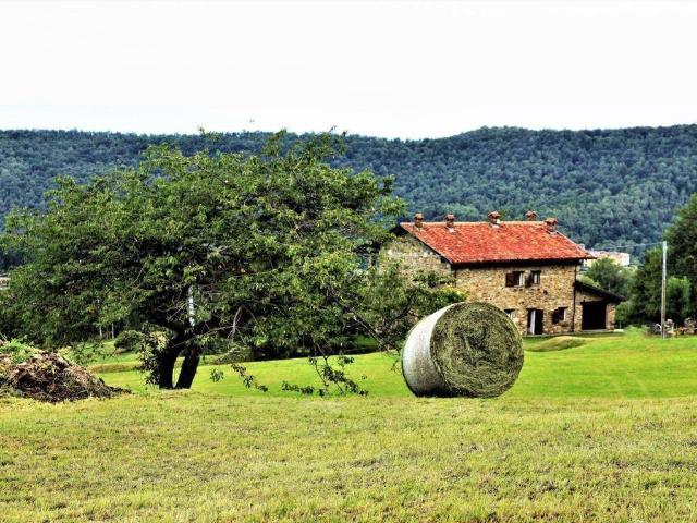 Rustico / Casale in vendita a Donato BI