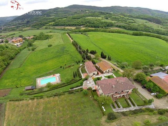 Rustico / Casale in vendita a Dicomano FI