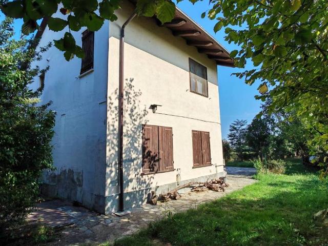 Rustico / Casale in vendita a Envie CN