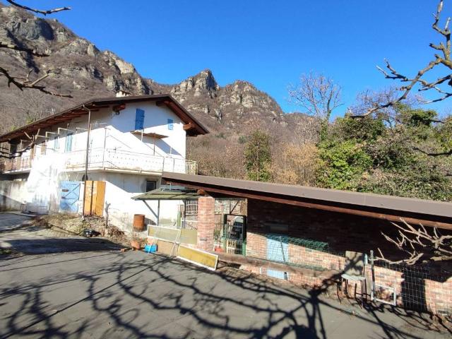Rustico / Casale in vendita a Envie CN
