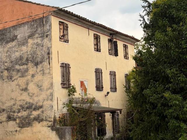 Rustico / Casale in vendita a Fontanelle TV