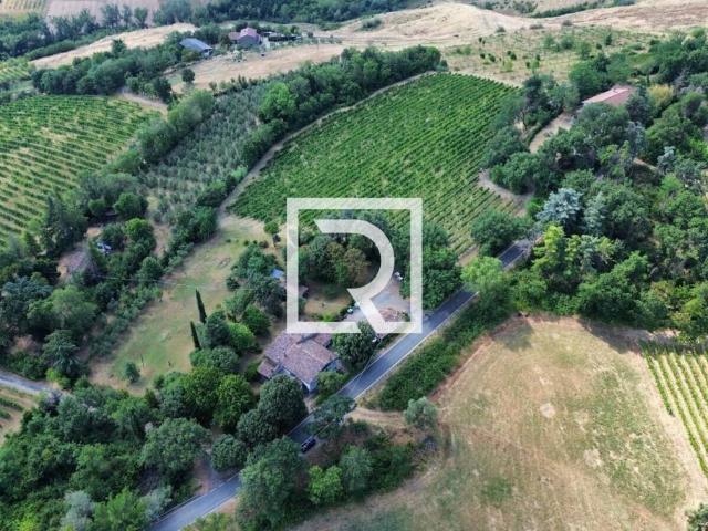 Rustico / Casale in vendita a Forlì FC