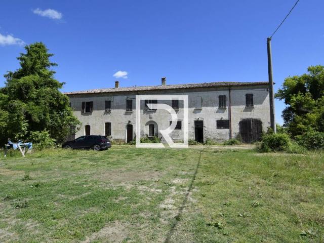 Rustico / Casale in vendita a Forlì FC