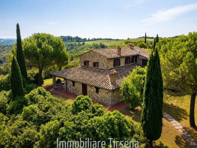 Rustico / Casale in vendita a Fabro TR