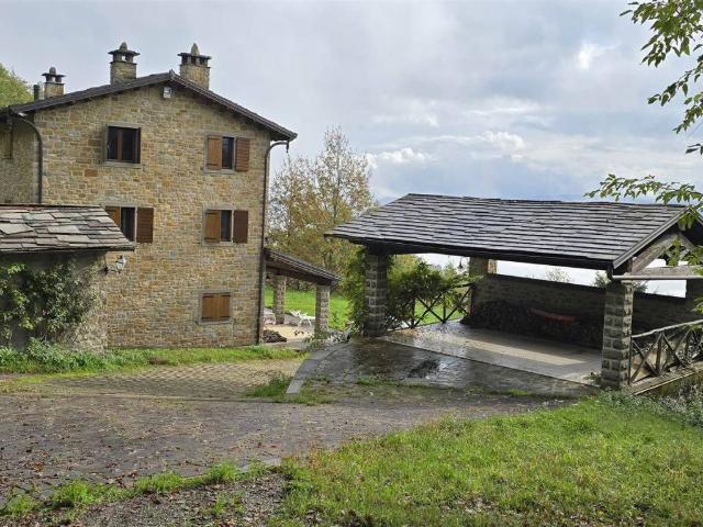 Rustico / Casale in vendita a Fanano MO