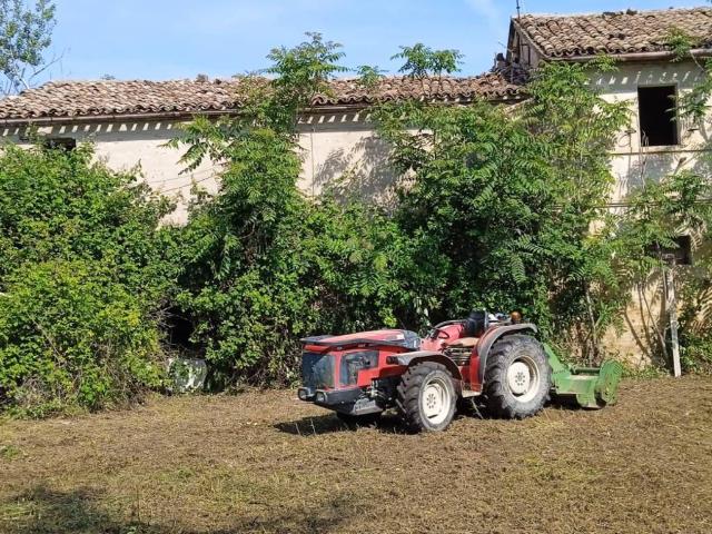 Rustico / Casale in vendita a Fano PU