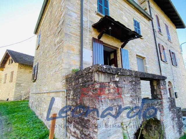 Rustico / Casale in vendita a Farini PC