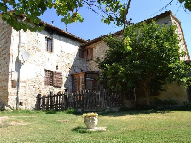 Rustico / Casale in vendita a Fermignano PU