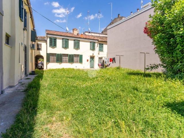 Rustico / Casale in vendita a Ferrara FE