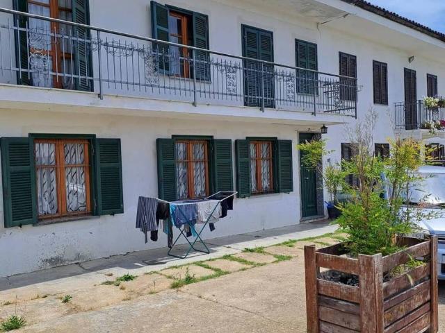Rustico / Casale in vendita a Ferrere AT