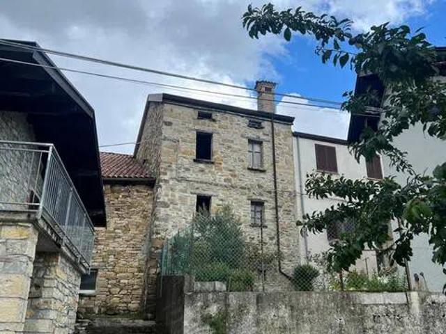 Rustico / Casale in vendita a Ferriere PC