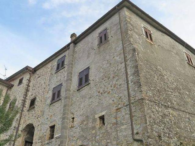 Rustico / Casale in vendita a Fivizzano MS