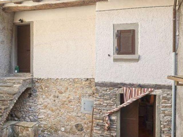 Rustico / Casale in vendita a Filattiera MS