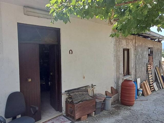 Rustico / Casale in vendita a Frosinone FR