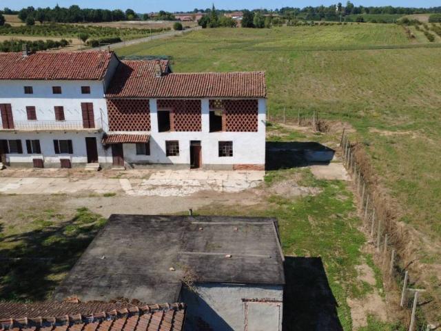 Rustico / Casale in vendita a Fubine Monferrato AL