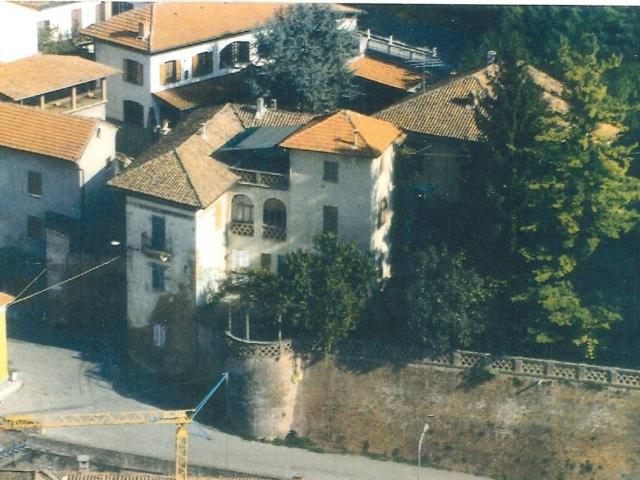 Rustico / Casale in vendita a Incisa Scapaccino AT