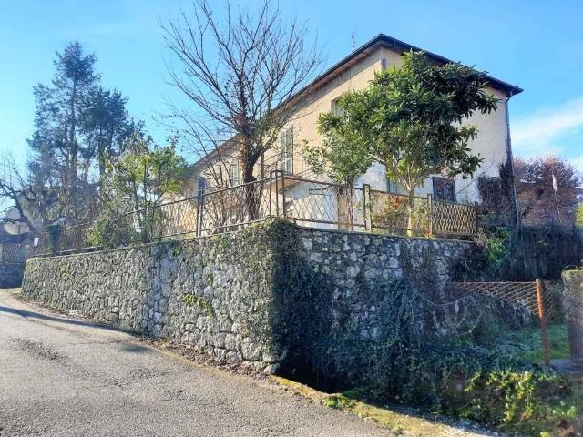 Rustico / Casale in vendita a Isola del Liri FR