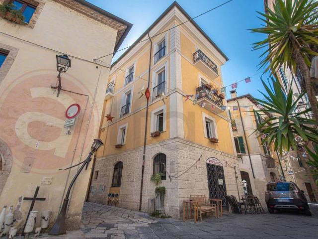 Rustico / Casale in vendita a Isola del Liri FR