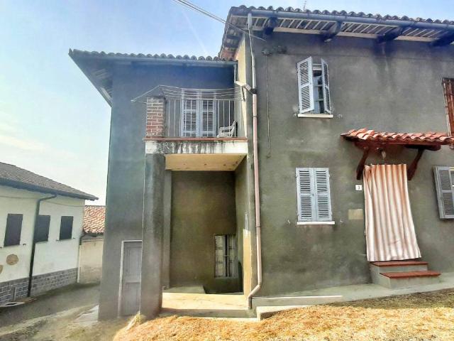 Rustico / Casale in vendita a Odalengo Grande AL